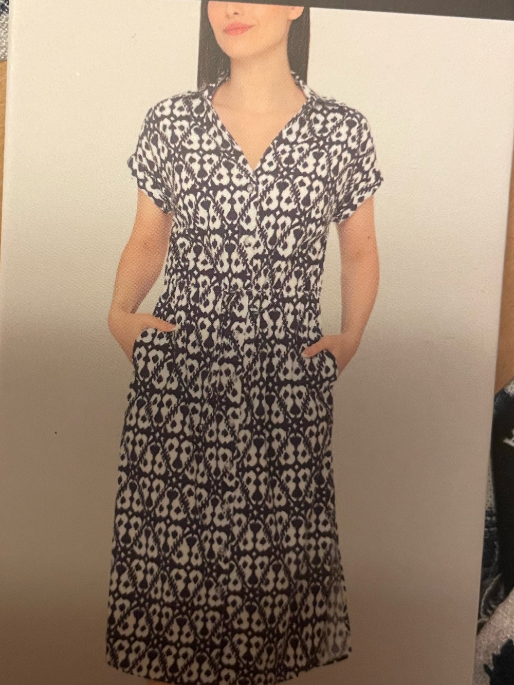 Jewel Badgley Mischka Navy and White Printed Maxi Dress